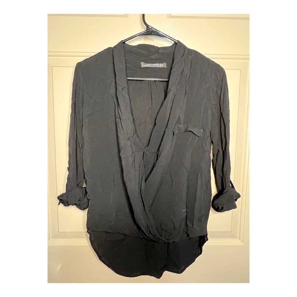 ⚫️ Black Flowy Lightweight Zara Blouse ⚫️